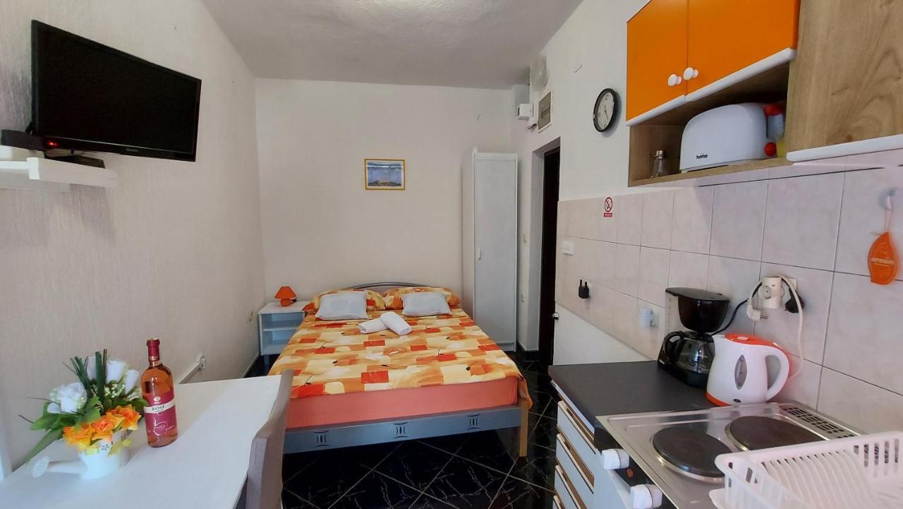 Dalibor Apartamento Senj  Exterior foto