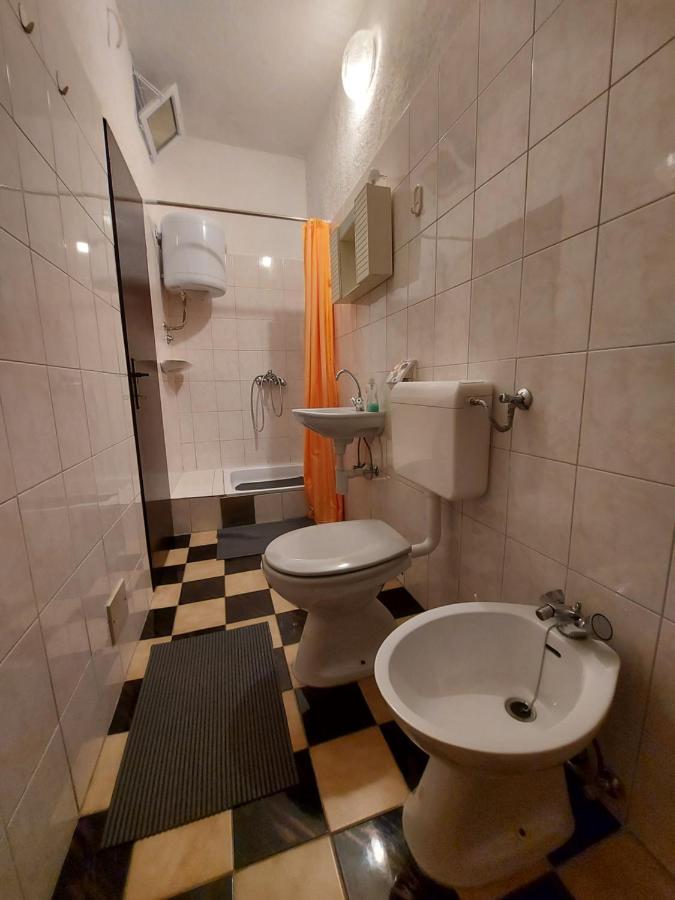 Dalibor Apartamento Senj  Exterior foto